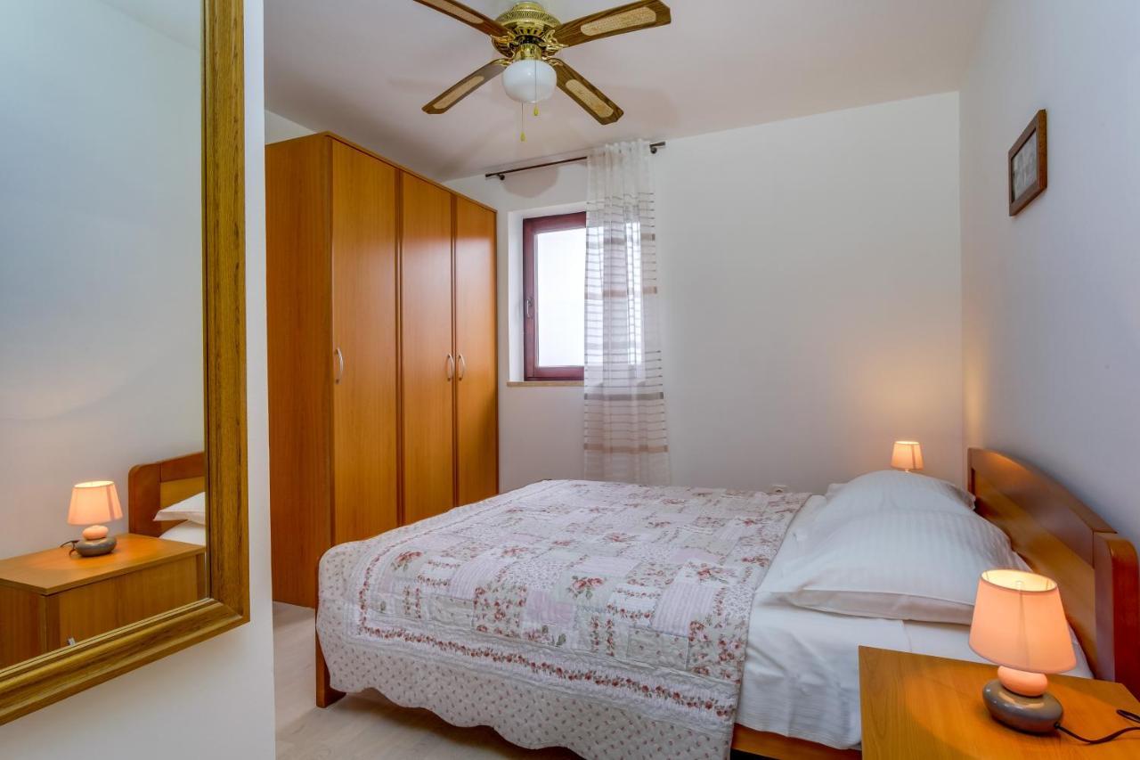 Apartments Anci Mali Lošinj Extérieur photo