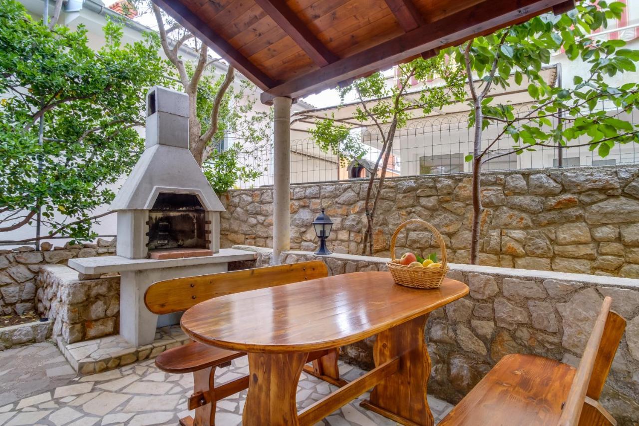 Apartments Anci Mali Lošinj Extérieur photo